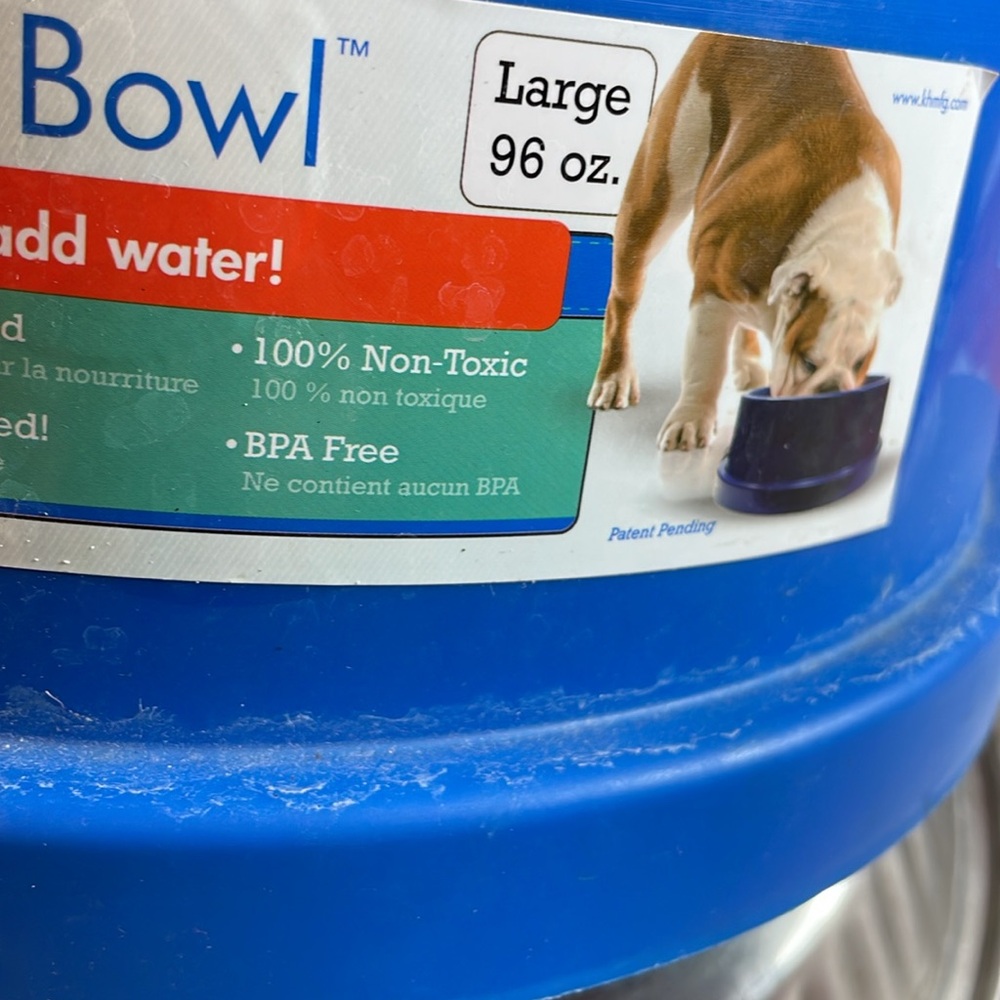 Pet water bowls